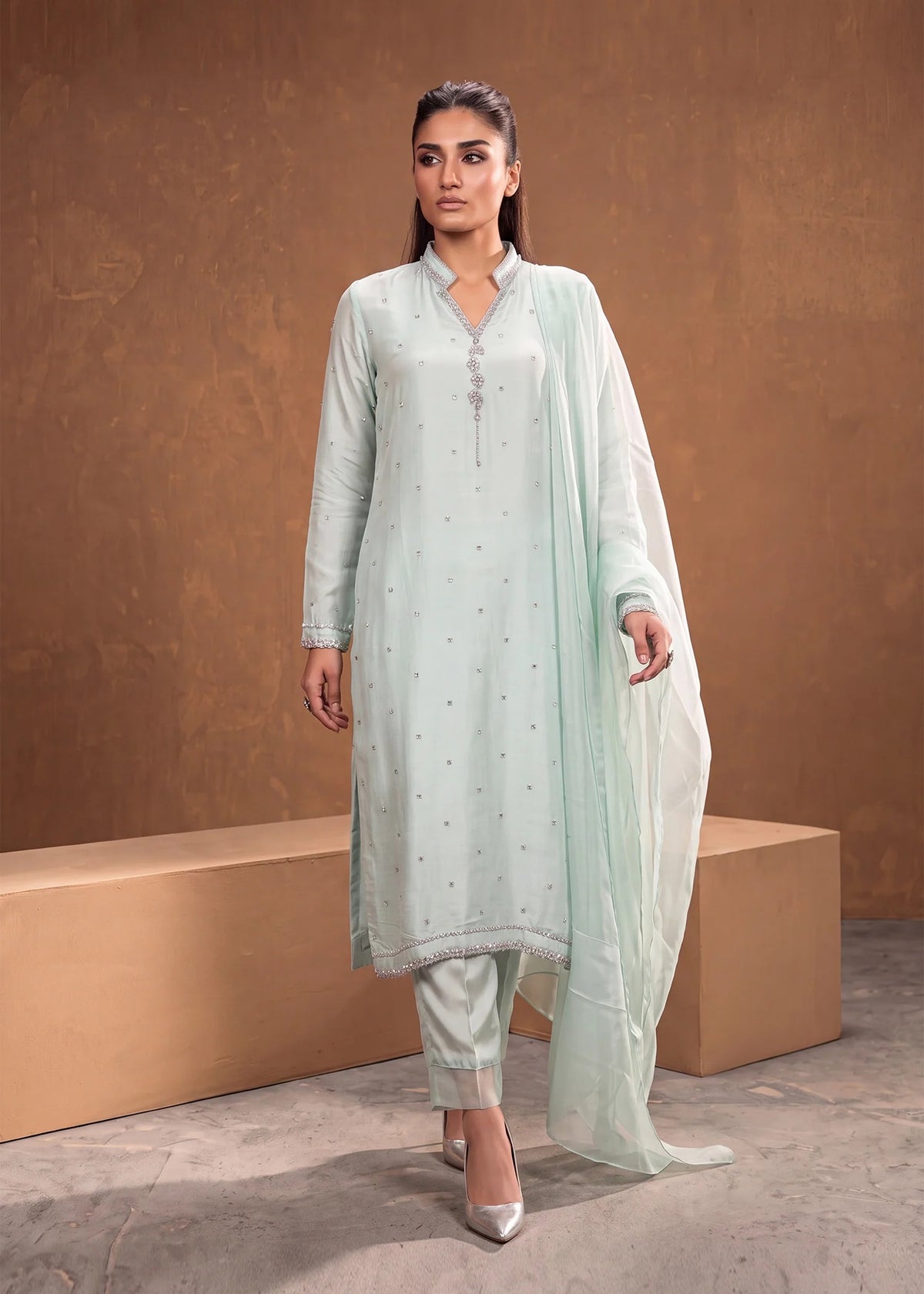 Dusk – Mint in mint – front view