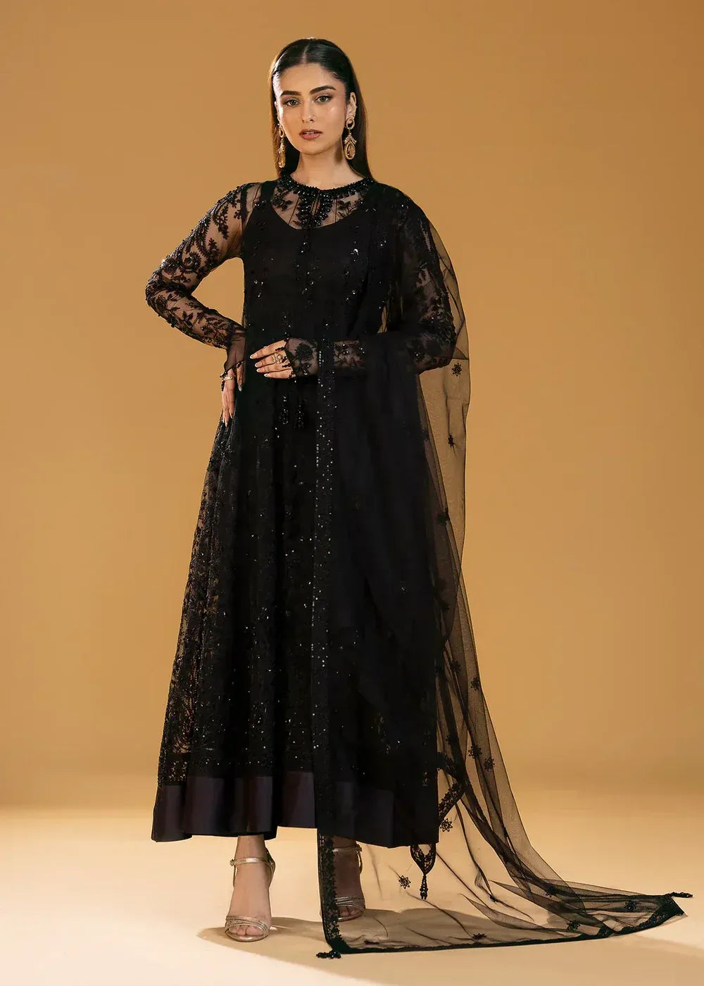 Husn-e-Shab – Amber Imran Official in black – front view